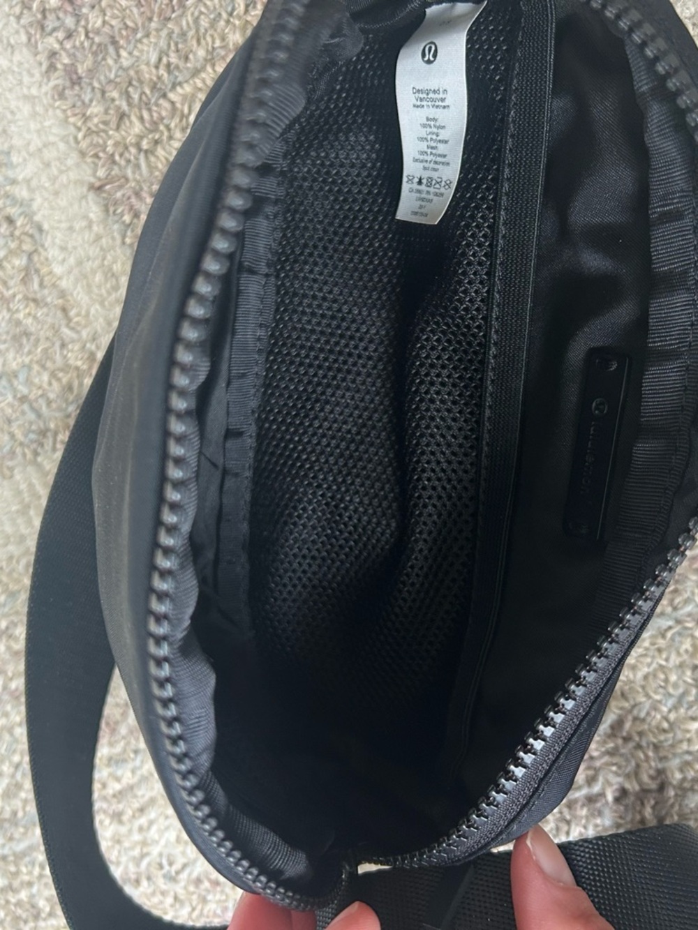 lululemon belt bag - Picture 4 of 4